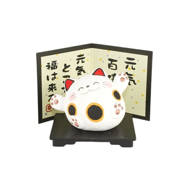 Chat japonais Maneki neko joyeux