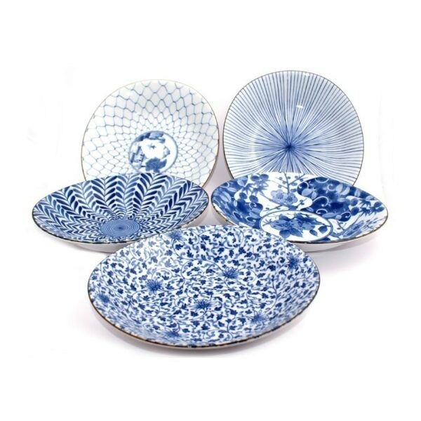 Set de 5 assiettes dans les tons bleus en céramique