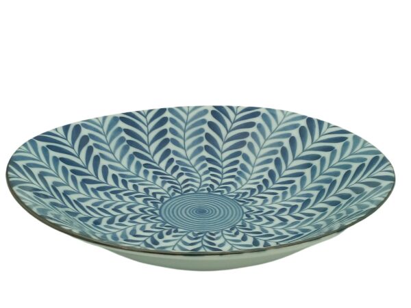 Set de 5 assiettes dans les tons bleus en céramique